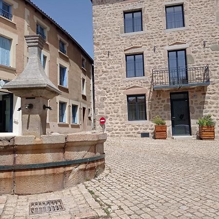 Hotel La Batisse Du Velay Saint-Didier-en-Velay Exterior foto